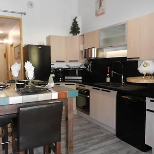 appartement-t2-duplex-aravet.fr-provencehotel.com/