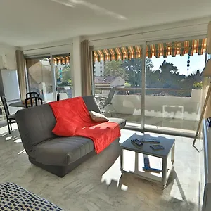 studio-penh-chai.fr-provencehotel.com/